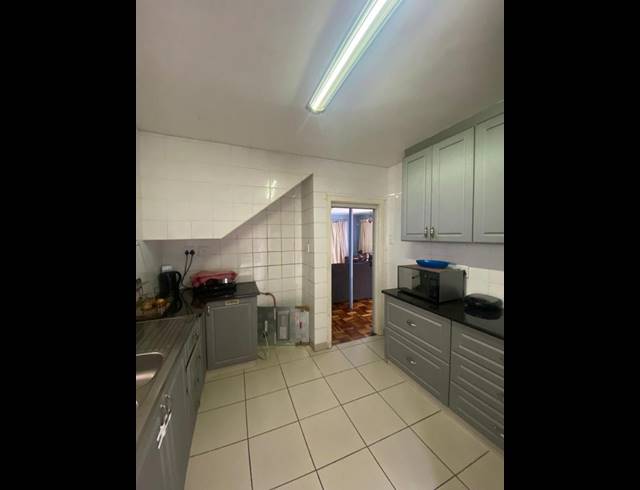 3 BEDROOM HOUSE FOR SALE IN GLENWOOD